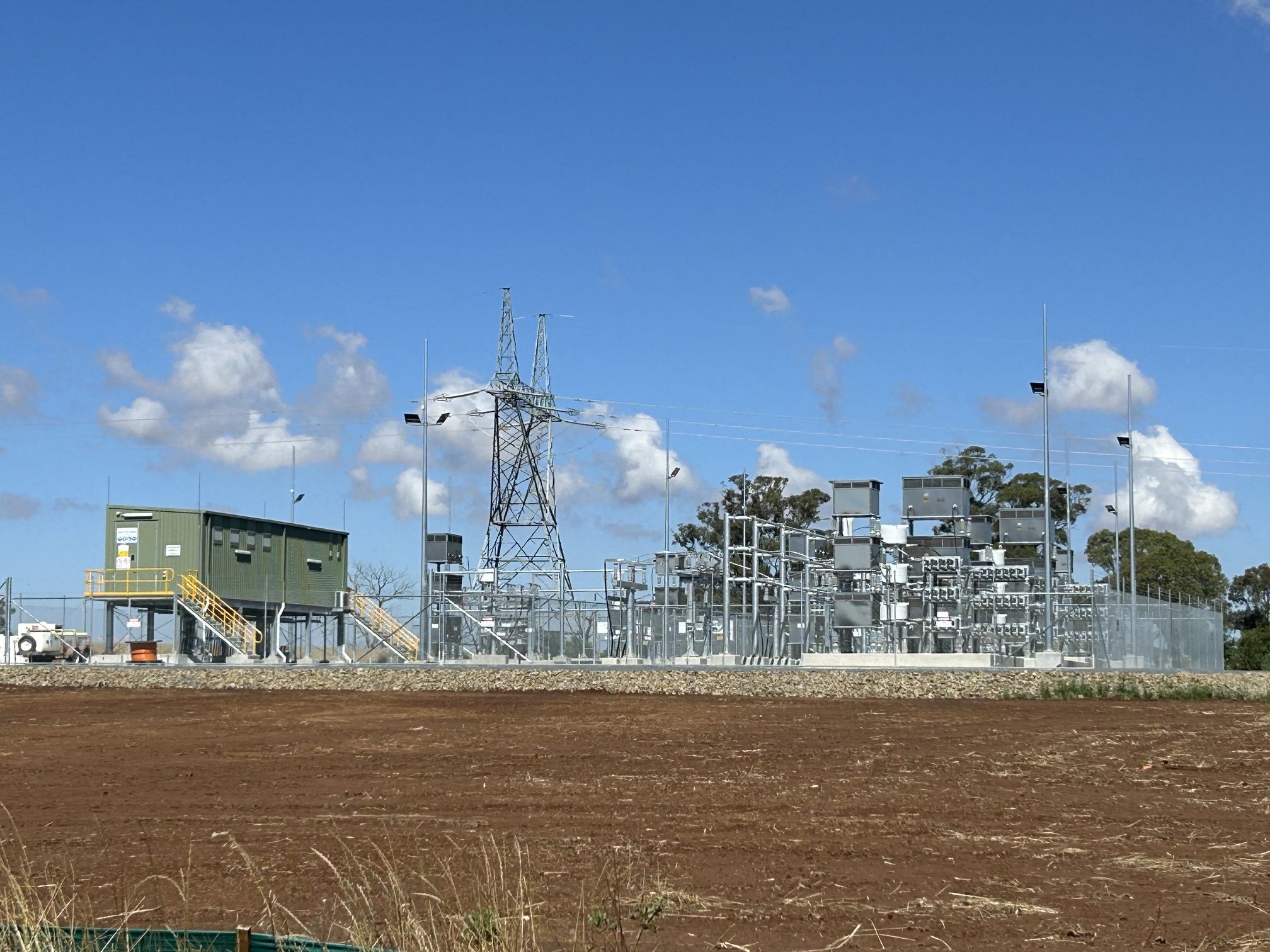 Remote high-voltage substation and grid connection yard